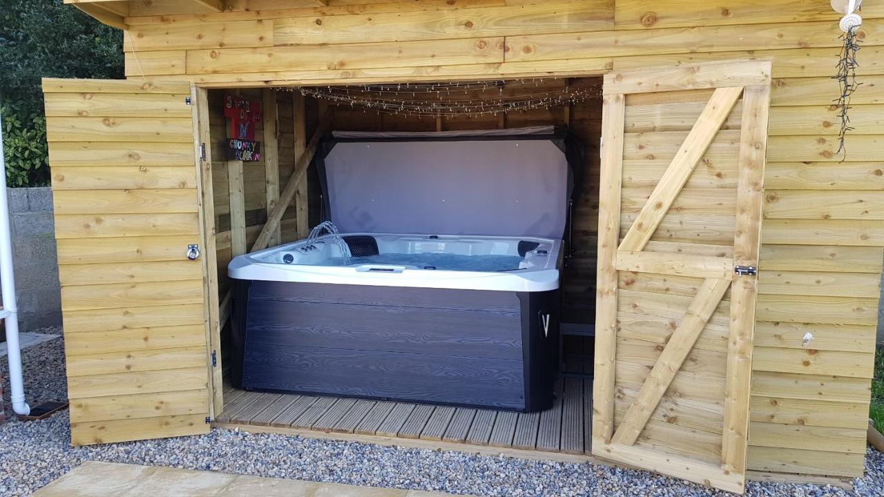 Hot Tub Pet Friendly Luxury Cosy Cottage, Near Withernsea And Patrington Welwick Exteriör bild