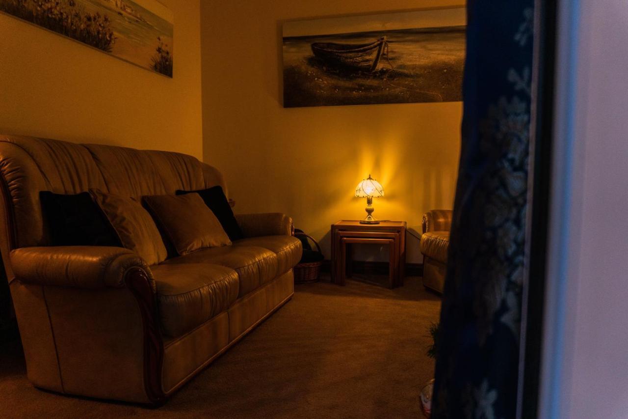 Hot Tub Pet Friendly Luxury Cosy Cottage, Near Withernsea And Patrington Welwick Exteriör bild